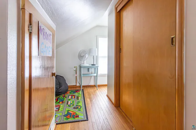 $179,000 | 1229 East Sheridan Street, Ely, MN 55731