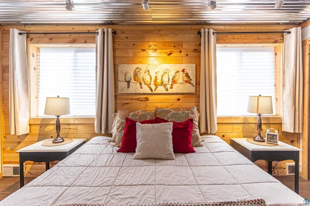 $179,000 | 1229 East Sheridan Street, Ely, MN 55731