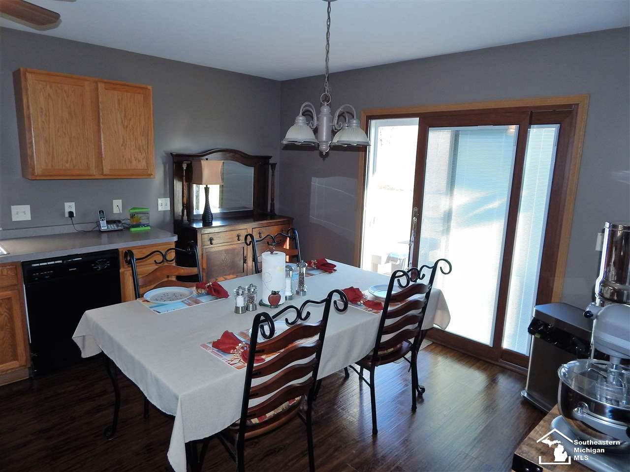 785 Hunting Creek Road, Unit CREEKS Temperance, MI 48182 - Photo 3 of 16 Gallery Image 3