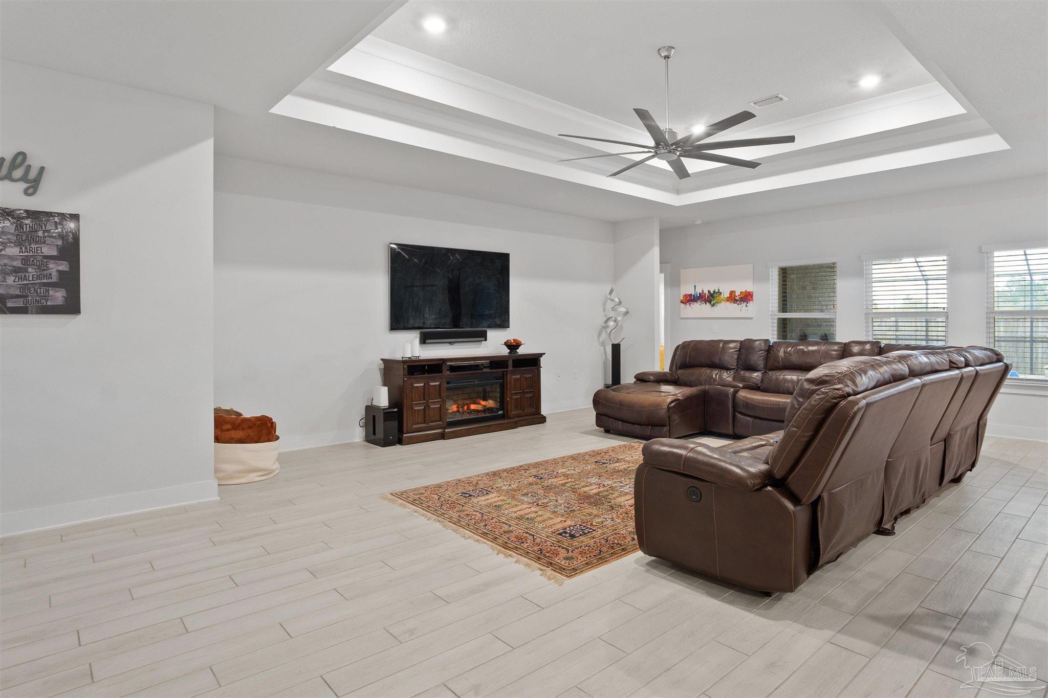 4086 Amble Way Pace, FL 32571 - Photo 8 of 53 Gallery Image 8