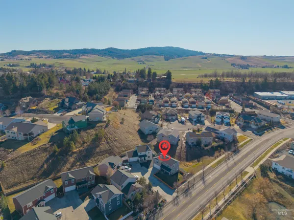 $499,999 | 2409 White Avenue, Moscow, ID 83843