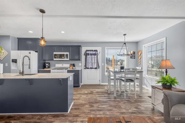$499,999 | 2409 White Avenue, Moscow, ID 83843