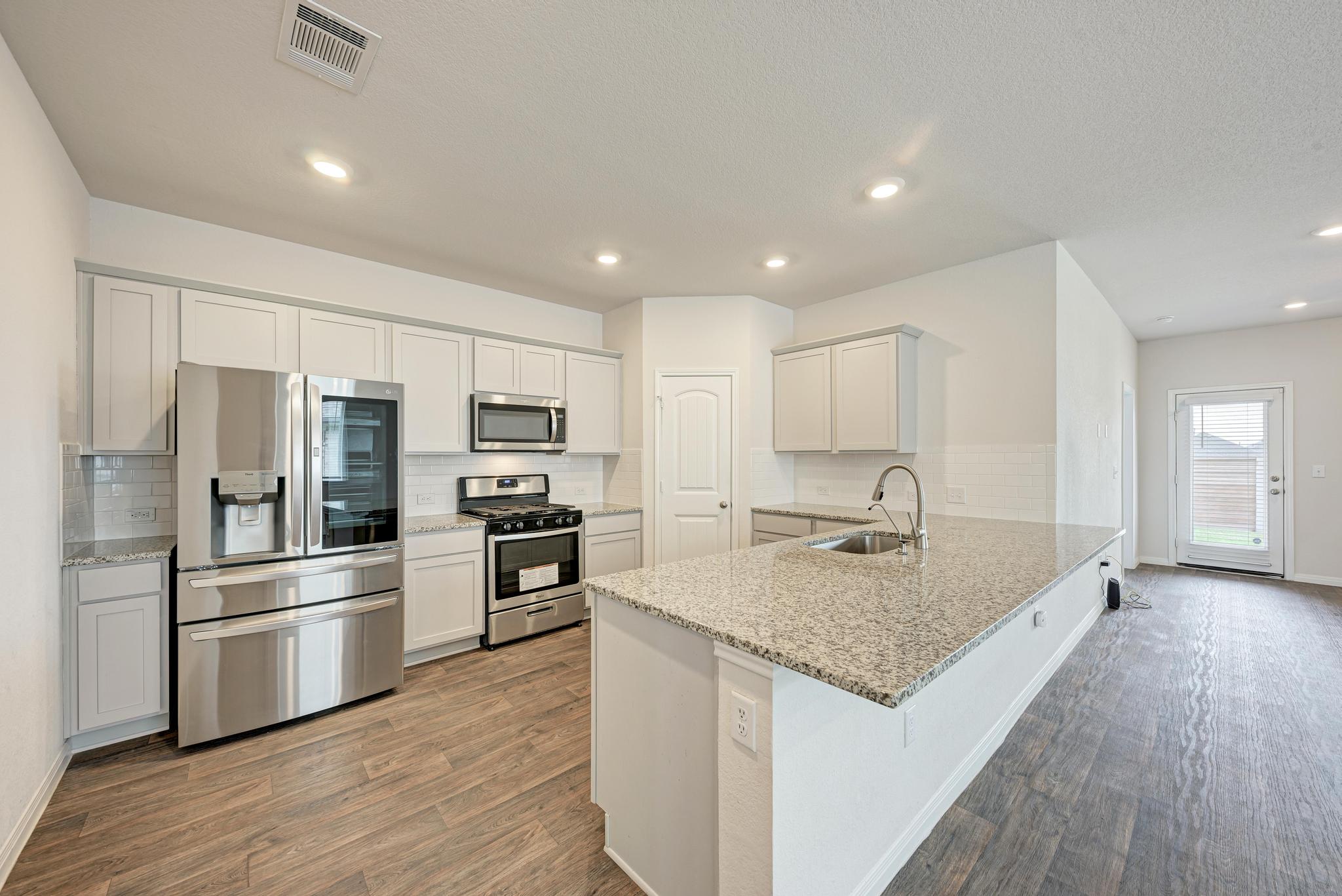 208 Abby Road Georgetown, TX 78626 - Photo 2 of 40