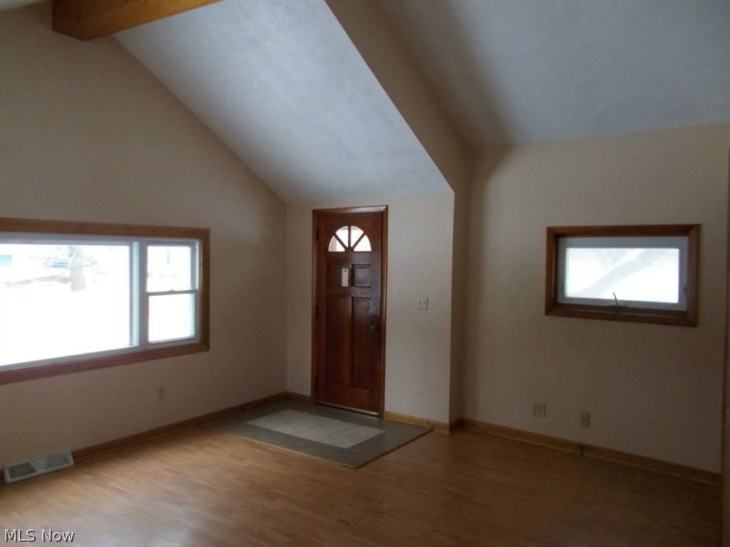 635 Whitney Road Conneaut, OH 44030 - Photo 4 of 13 Gallery Image 4