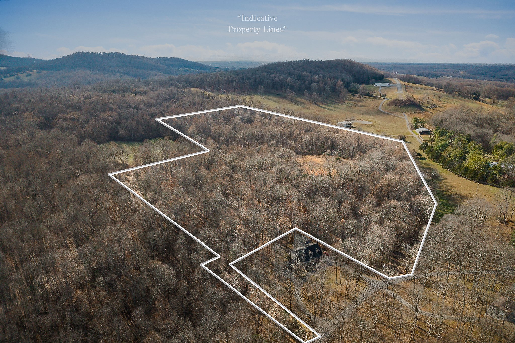 4898 Forrest Hill Road Cookeville, TN 38506 - Photo 4 of 18 a room with mountain view