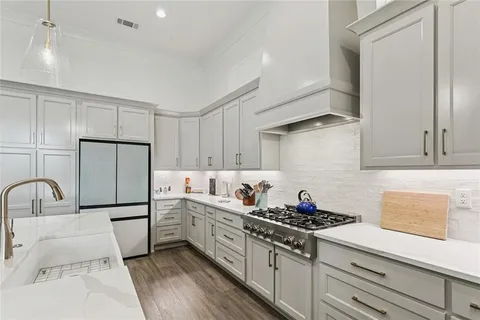 $865,000 | 541 North Corniche Du Lac, Covington, LA 70433