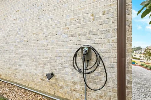 $865,000 | 541 North Corniche Du Lac, Covington, LA 70433