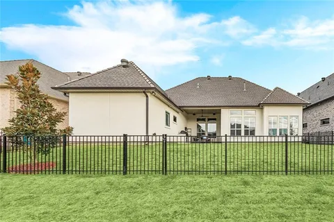 $865,000 | 541 North Corniche Du Lac, Covington, LA 70433