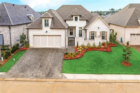 $865,000 | 541 North Corniche Du Lac, Covington, LA 70433