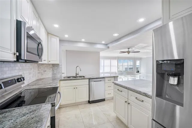 $3,300 | 405 North Ocean Boulevard, Unit 708, Pompano Beach, FL 33062