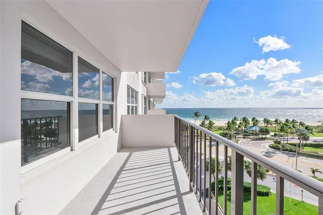 $3,300 | 405 North Ocean Boulevard, Unit 708, Pompano Beach, FL 33062