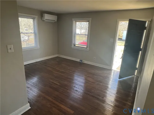 $212,000 | 610 Queen Anne Drive, Richmond, VA 23224