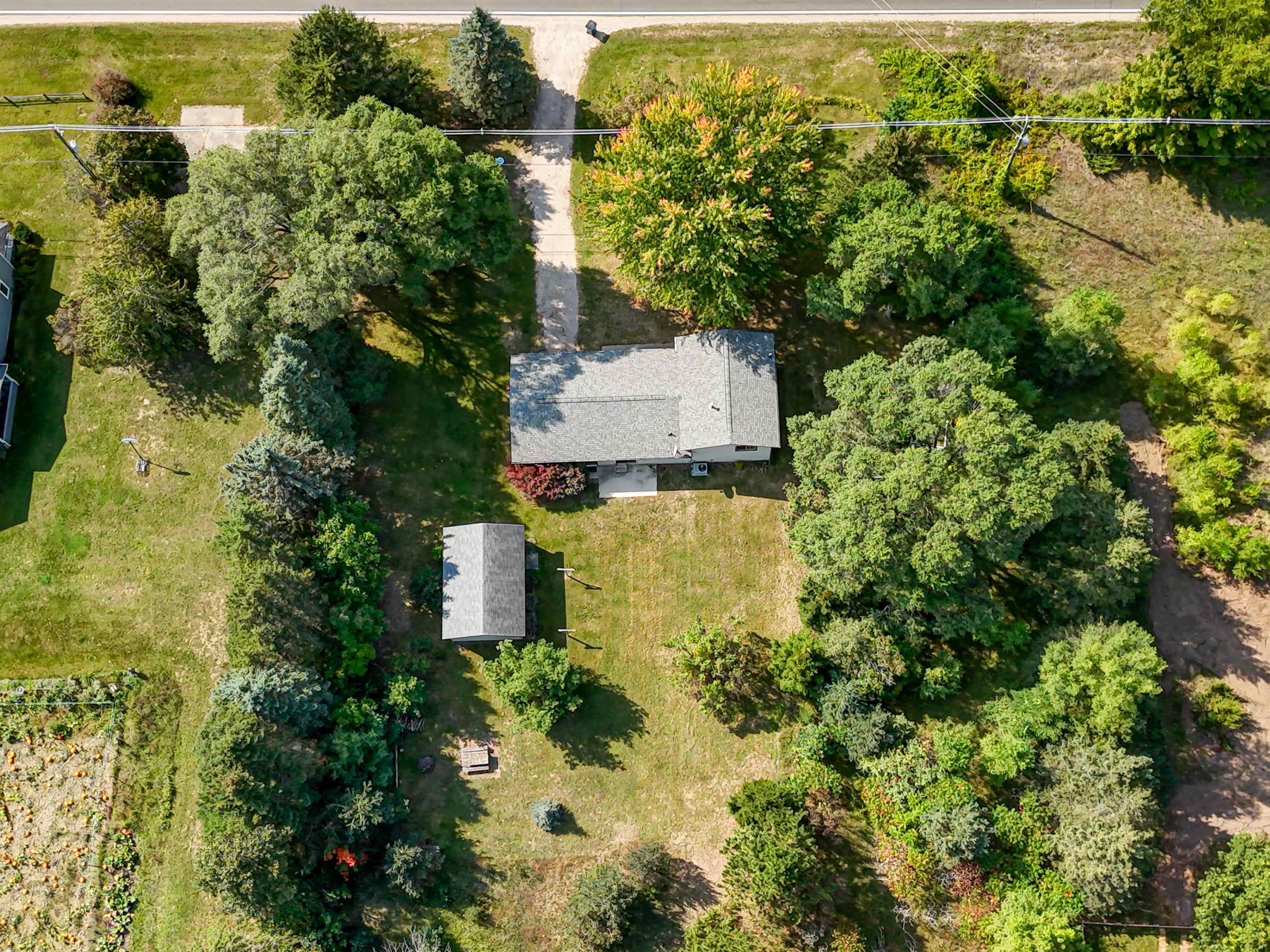 2450 West Long Lake Road Traverse City, MI 49685 - Photo 22 of 30 1938893-4030c69c-e4b8-43a6-9bc8-ac23c059e0de.JPG