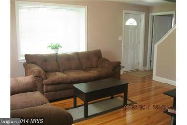 823 Milford Mill Road Baltimore, MD 21208 - Photo 17 of 19 Living Room