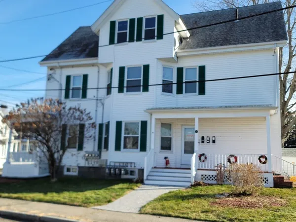 $2,200 | 26 Kilton Street, Unit 2, Taunton, MA 02780