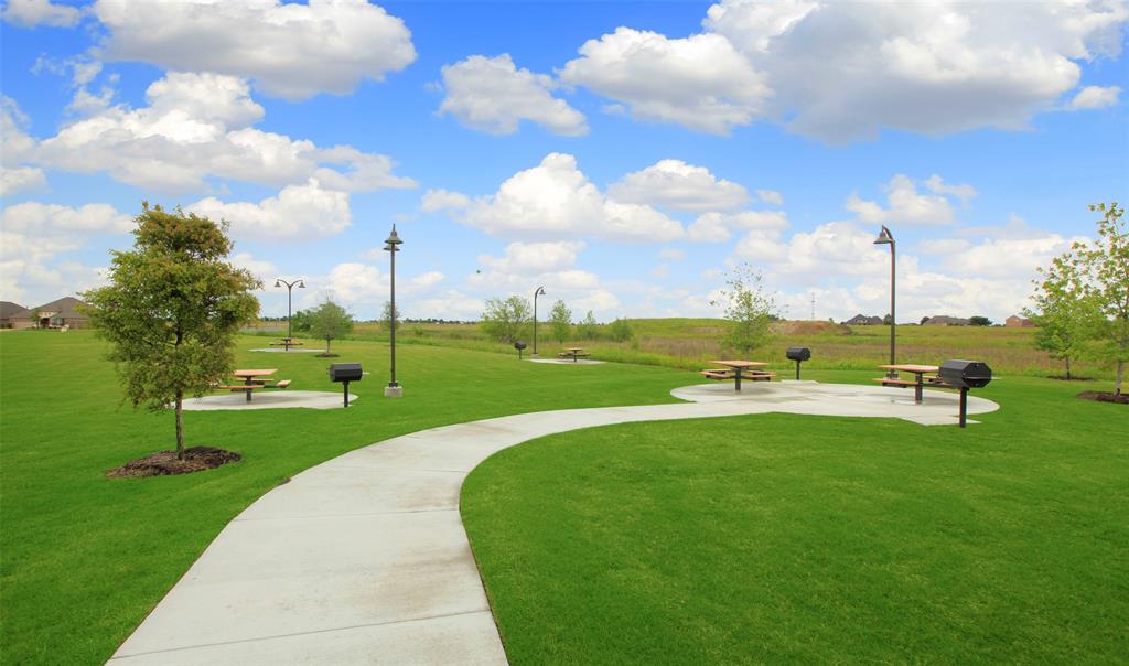 1813 Bachman Lane Forney, TX 75126 - Photo 17 of 18 a view of a golf course with a garden