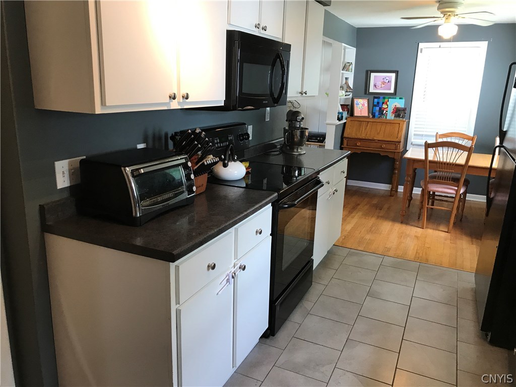 131 Wheaton Road Syracuse, NY 13203 - Photo 10 of 20