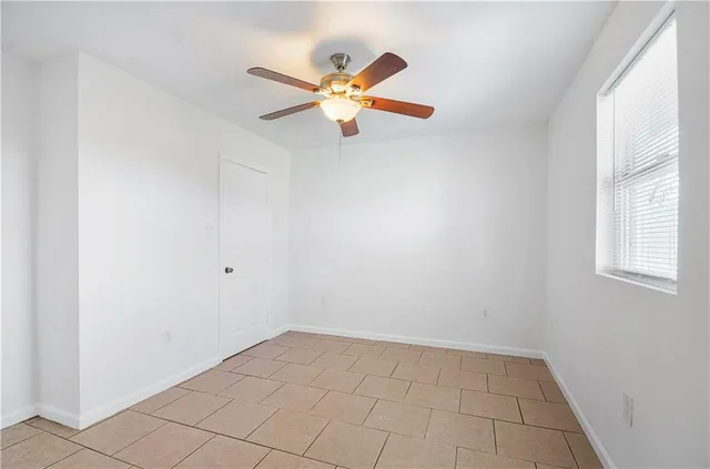 $149,000 | 2804 Guerra Drive, Violet, LA 70092