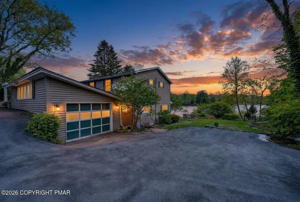 $725,000 | 5 Redwood Lane, East Stroudsburg, PA 18301