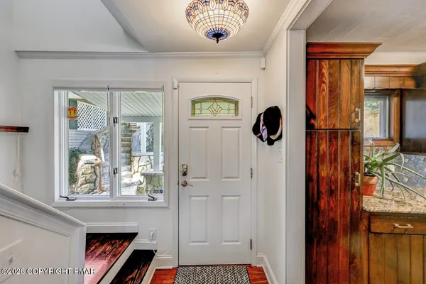 $725,000 | 5 Redwood Lane, East Stroudsburg, PA 18301