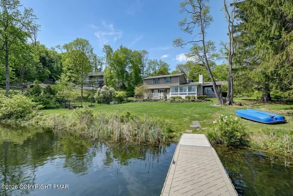 $725,000 | 5 Redwood Lane, East Stroudsburg, PA 18301
