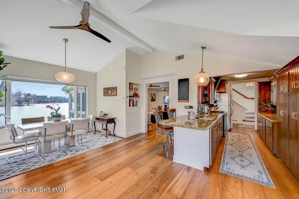 $725,000 | 5 Redwood Lane, East Stroudsburg, PA 18301