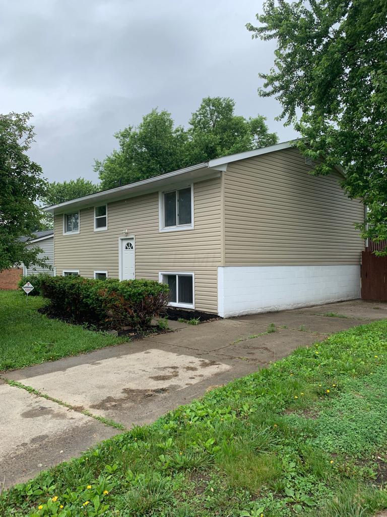 4914 Refugee Road Columbus, OH 43232 - Photo 2 of 28 Gallery Image 2