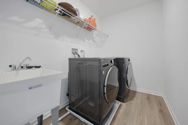 $3,095 | 620 Wolverine Drive, Aurora, IL 60502