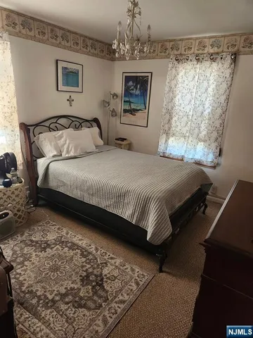 $1,700 | 272 Castle Terrace, Lyndhurst, NJ 07071