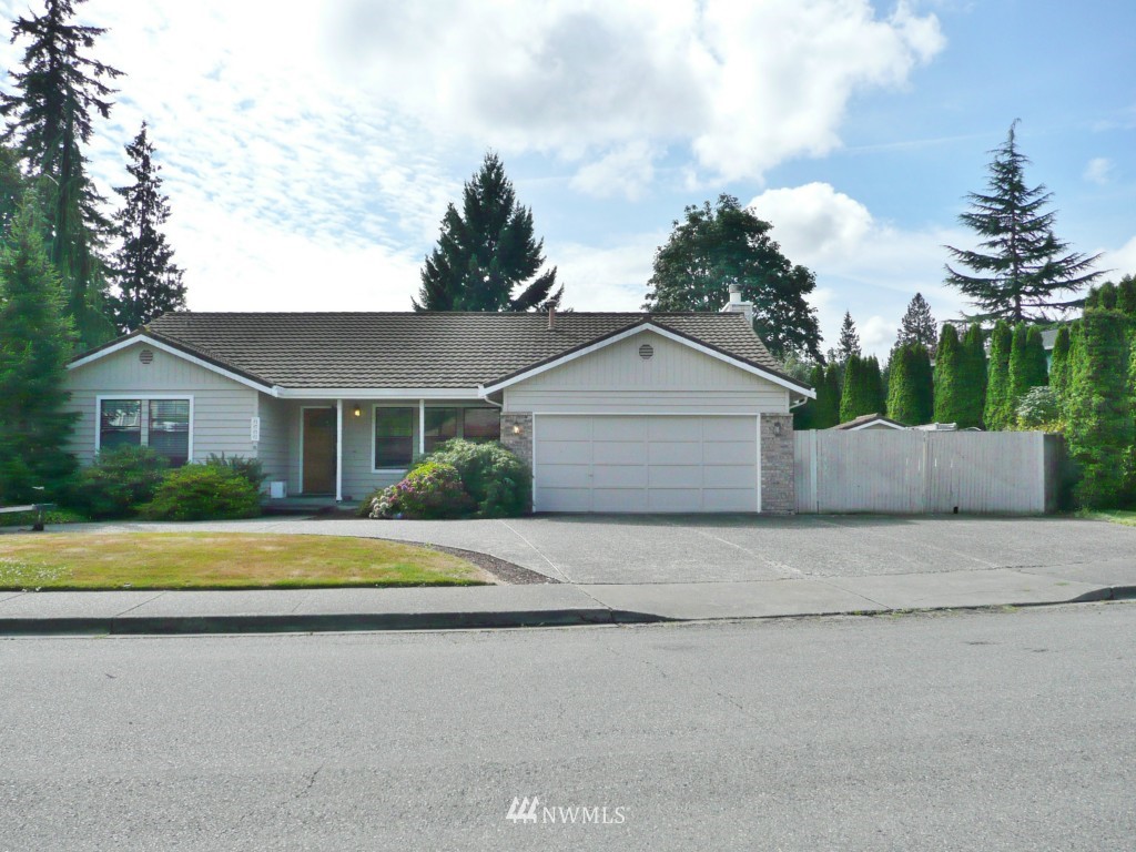 1712 243rd Place Southeast Bothell, WA 98021 - Photo 1 of 14