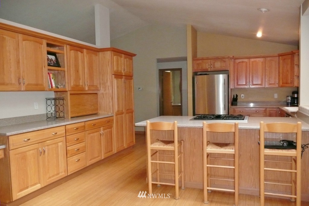 1712 243rd Place Southeast Bothell, WA 98021 - Photo 6 of 14