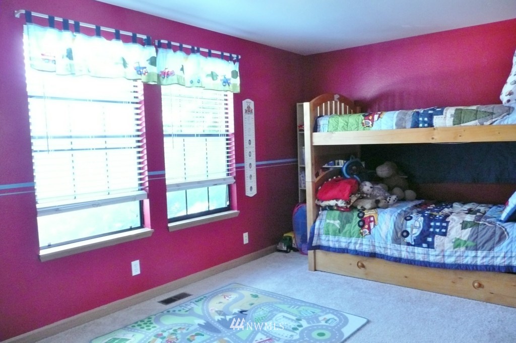 1712 243rd Place Southeast Bothell, WA 98021 - Photo 9 of 14