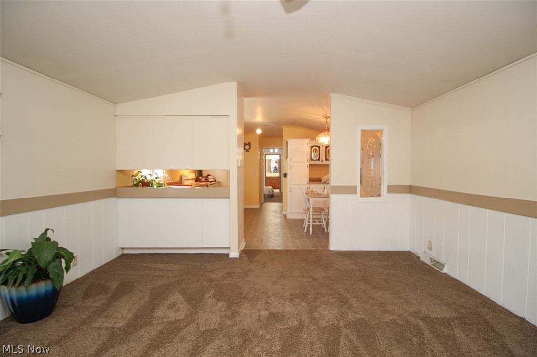 12921 Springfield Road, Unit 67N New Springfield, OH 44443 - Photo 5 of 24
