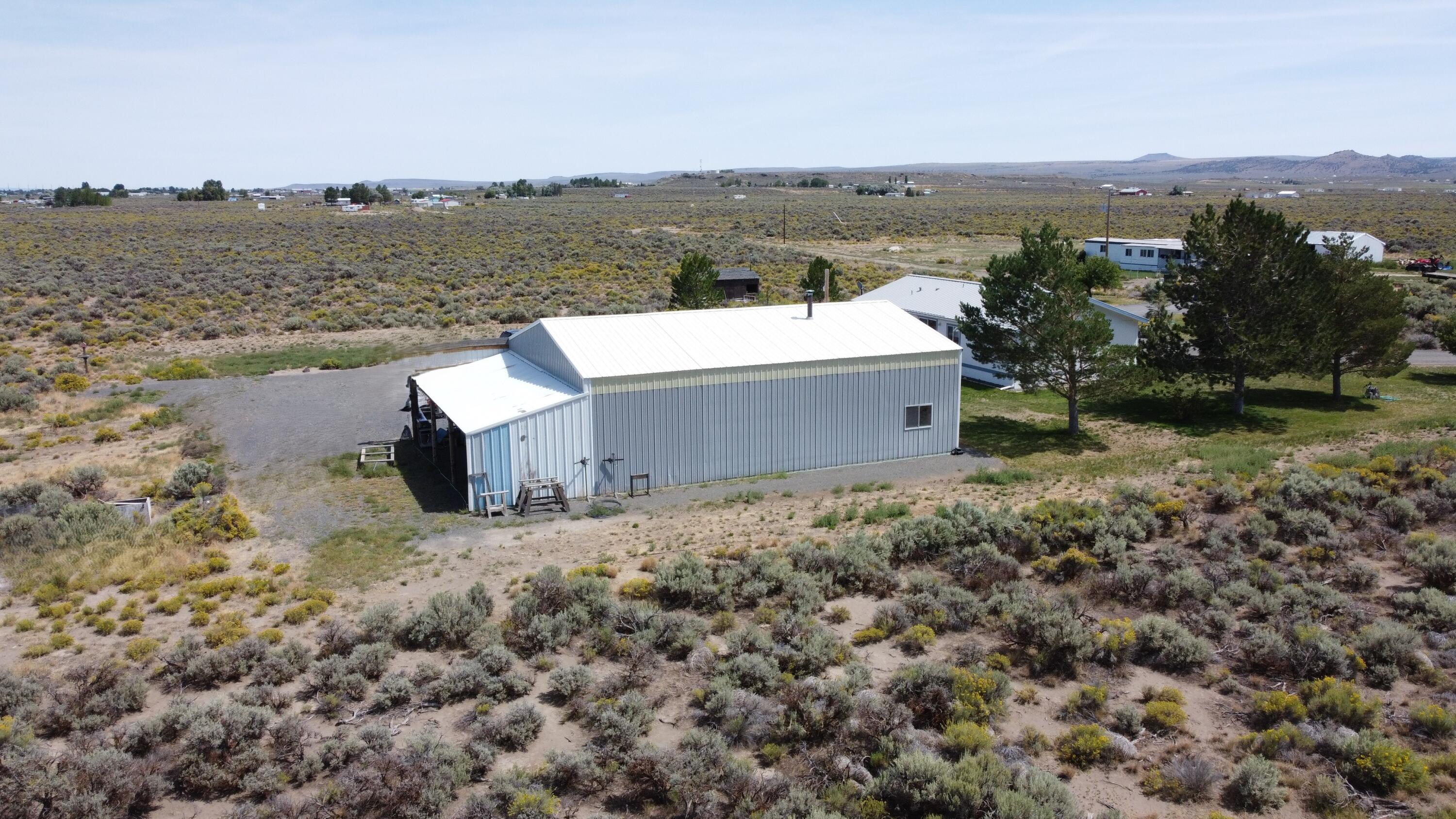 57251 Bark Loop Christmas Valley, OR 97641 - Photo 5 of 41 Back