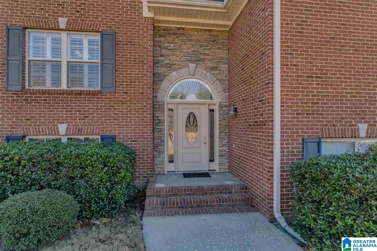 113 Astor Circle Chelsea, AL 35043 - Photo 2 of 39