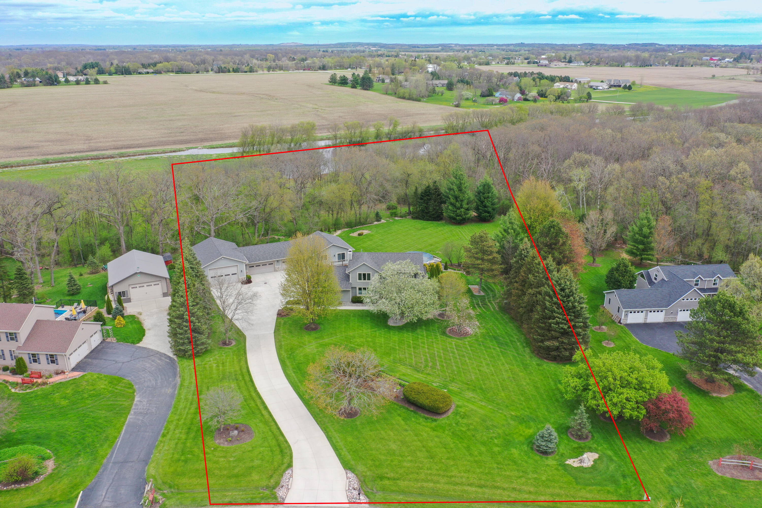 25610 Deer Ridge Trail Norway, WI 53185 - Photo 2 of 60 DJI_0322-1
