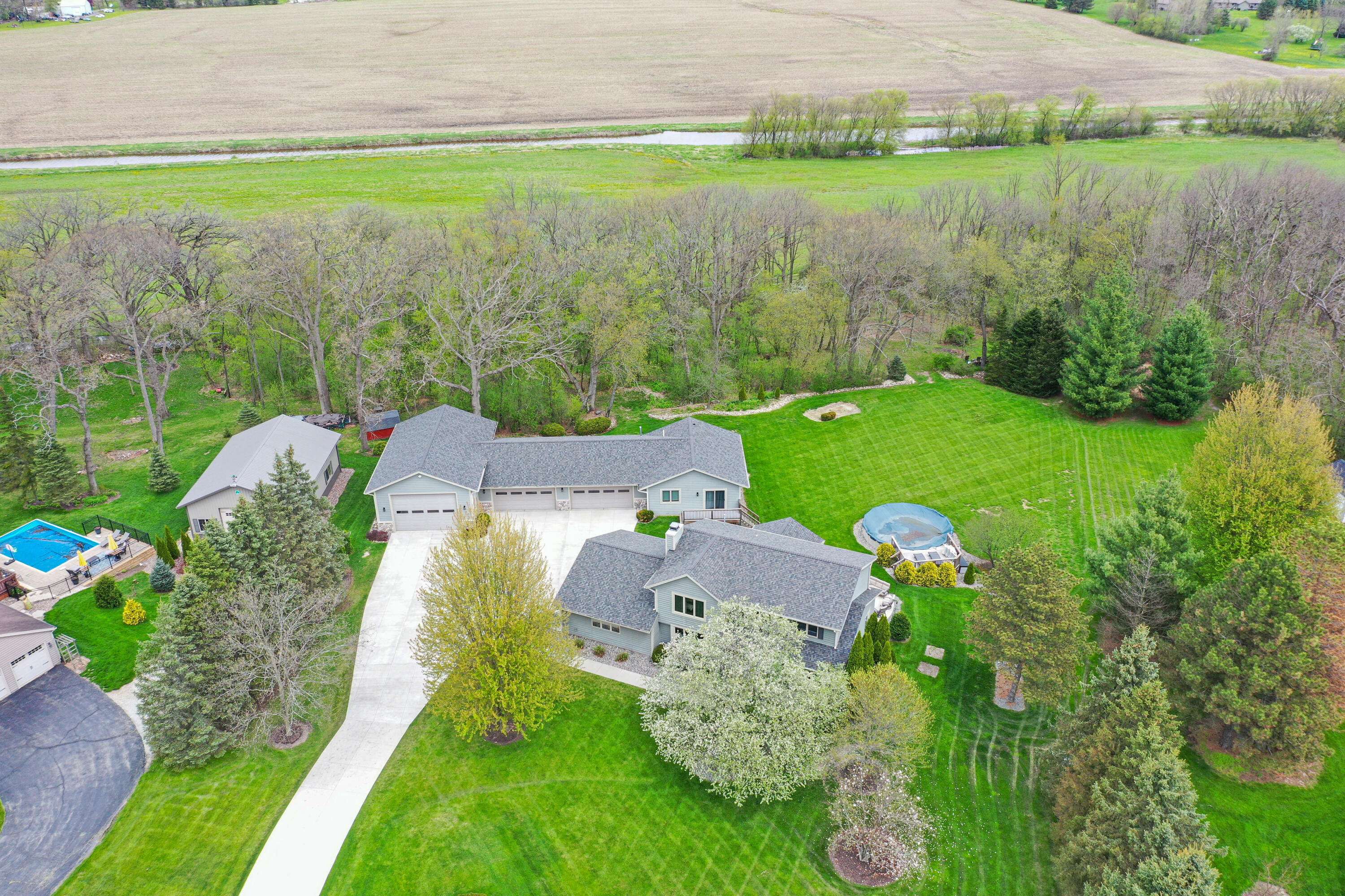 25610 Deer Ridge Trail Norway, WI 53185 - Photo 39 of 60 DJI_0319
