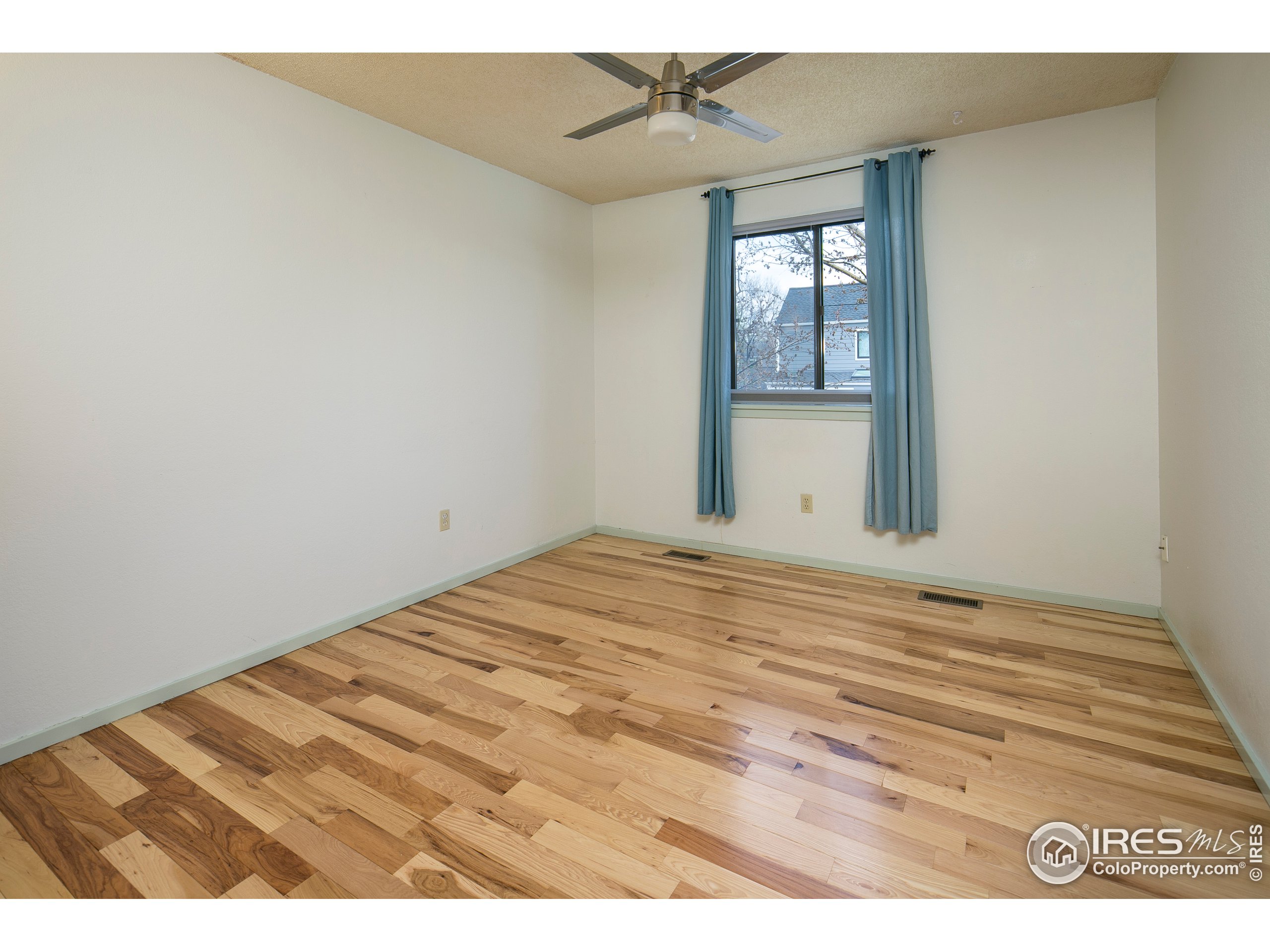 595 West Street Louisville, CO 80027 - Photo 19 of 26 a view of empty room with window