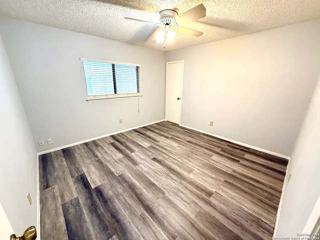 $1,699 | 1013 Abercorn, Schertz, TX 78154