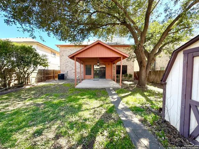 $1,699 | 1013 Abercorn, Schertz, TX 78154