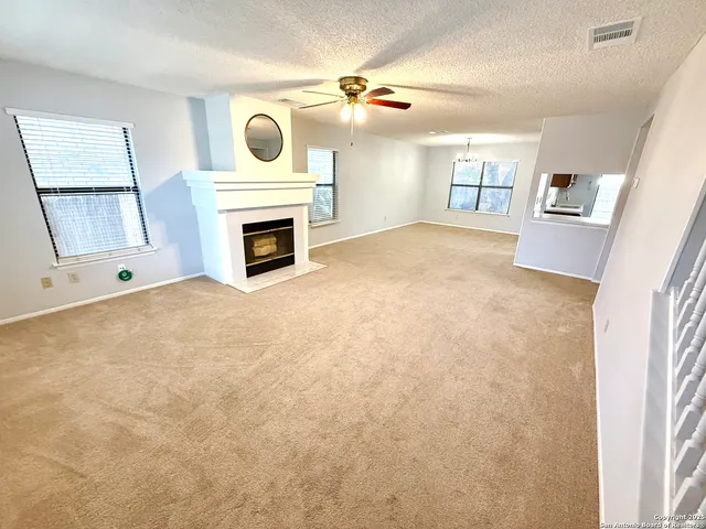 $1,699 | 1013 Abercorn, Schertz, TX 78154