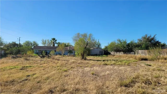 $400,000 | 4048 Highway 83, Rio Grande City, TX 78582