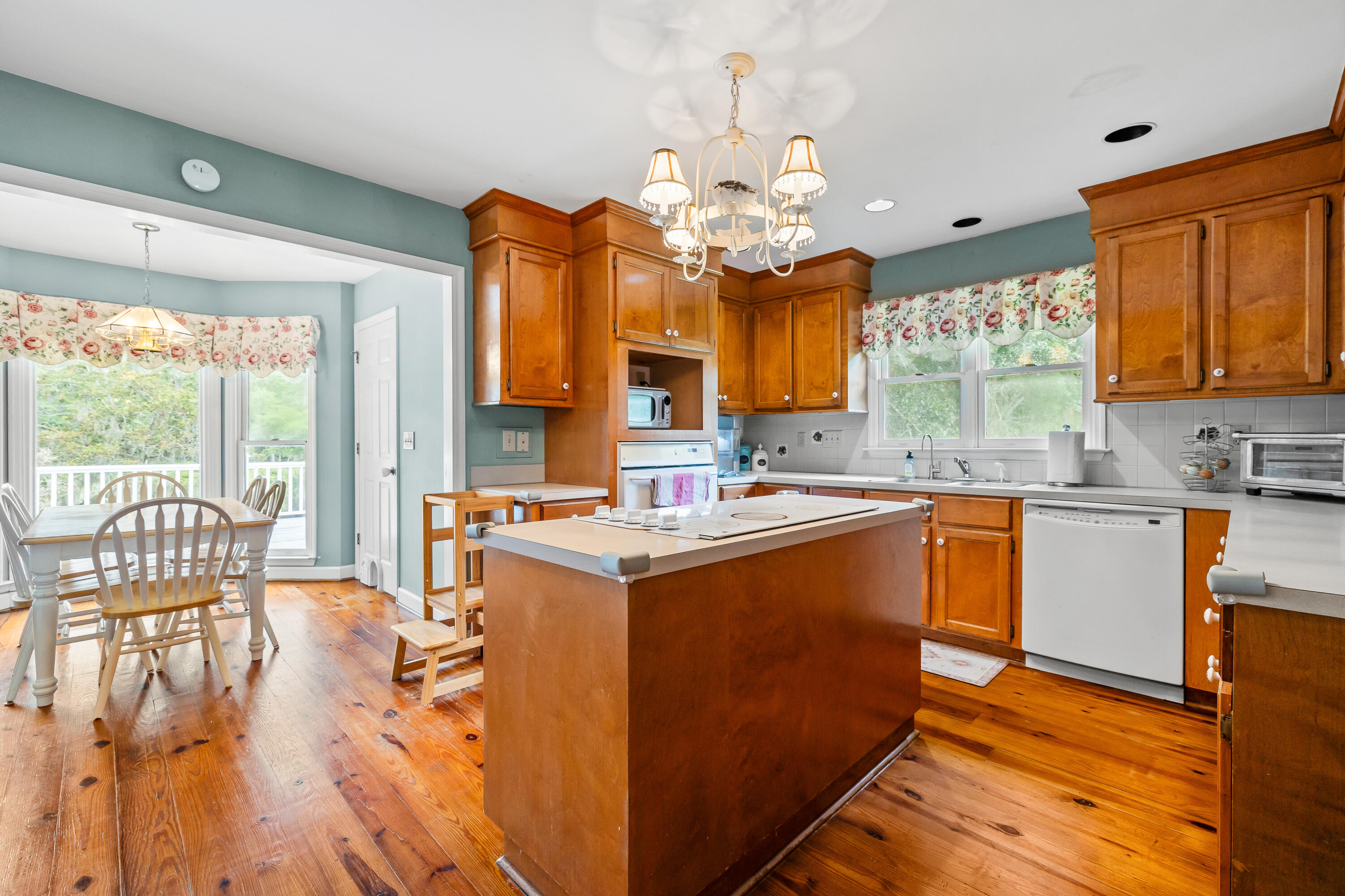 7275 Awendaw Landing Road Awendaw, SC 29429 - Photo 18 of 77 7275 Awendaw Landing Road-14
