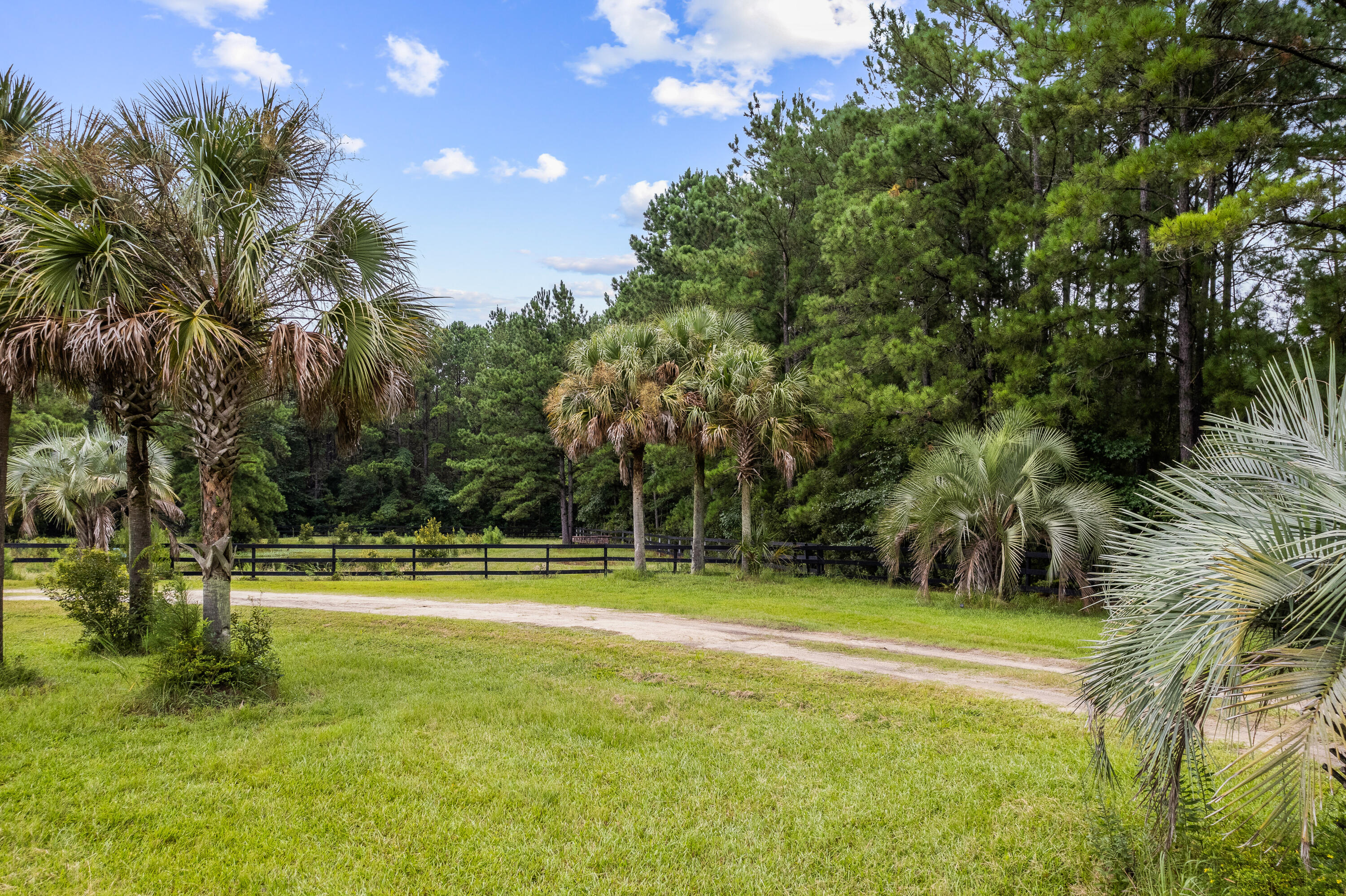 7275 Awendaw Landing Road Awendaw, SC 29429 - Photo 65 of 77 7275 Awendaw Landing Road-70