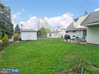 45 Candytuft Road Levittown, PA 19057 - Photo 12 of 12 View