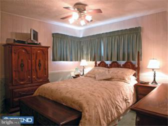 45 Candytuft Road Levittown, PA 19057 - Photo 7 of 12 Bedroom - Main