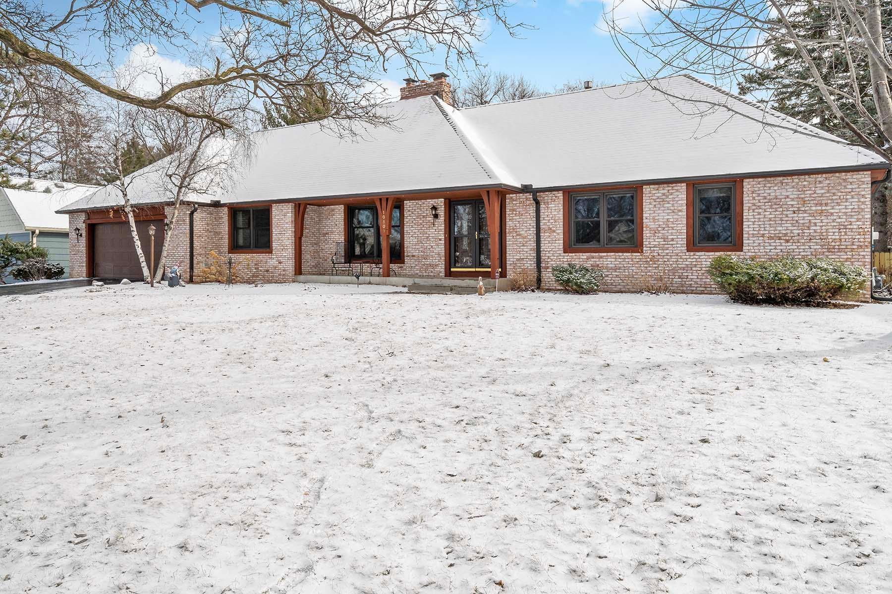 10809 Emerson Road Bloomington, MN 55431 - Photo 2 of 42