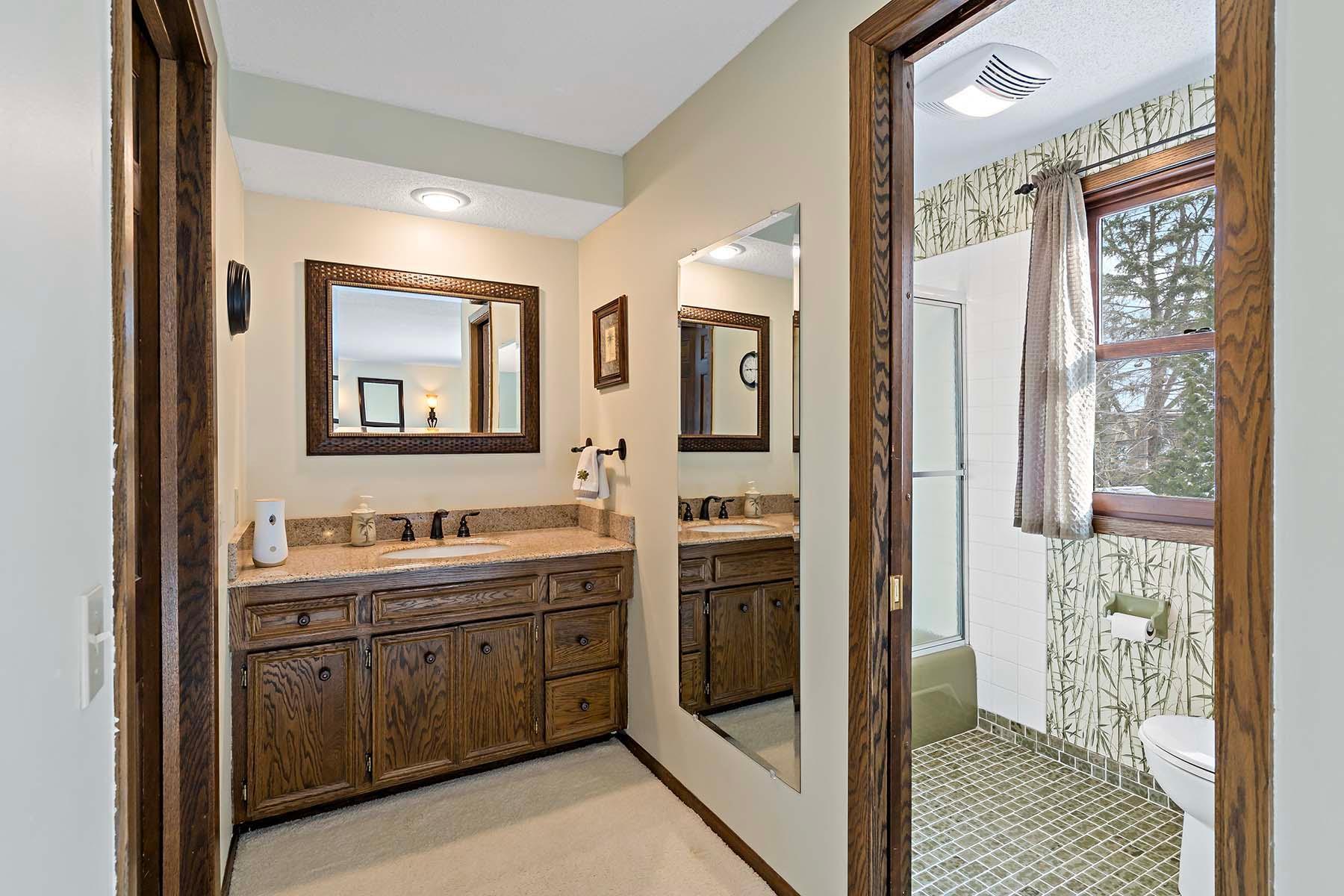 10809 Emerson Road Bloomington, MN 55431 - Photo 21 of 42