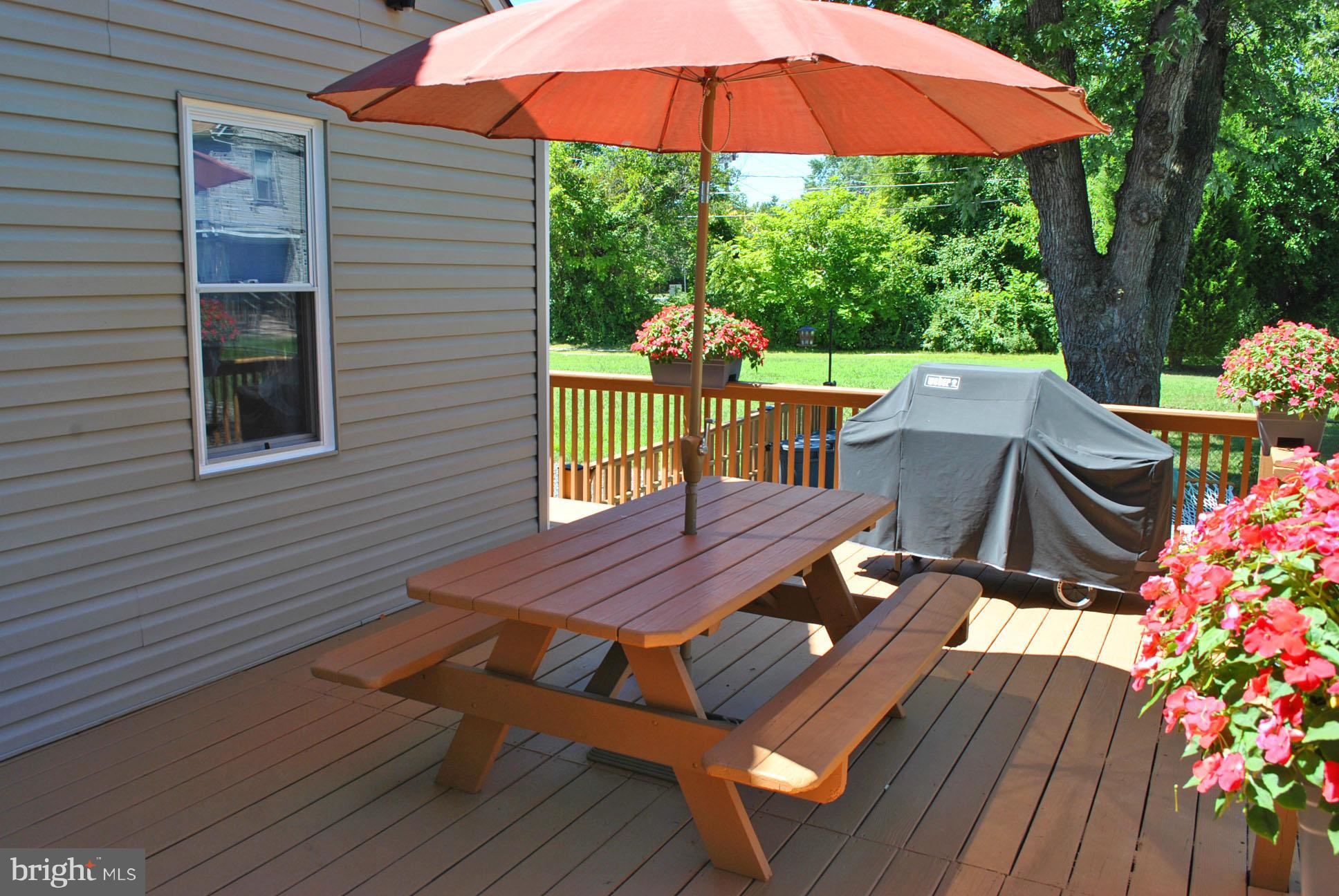 4808 Ridge Road Baltimore, MD 21237 - Photo 21 of 26 LARGE CUSTOM WRAP AROUND DECK