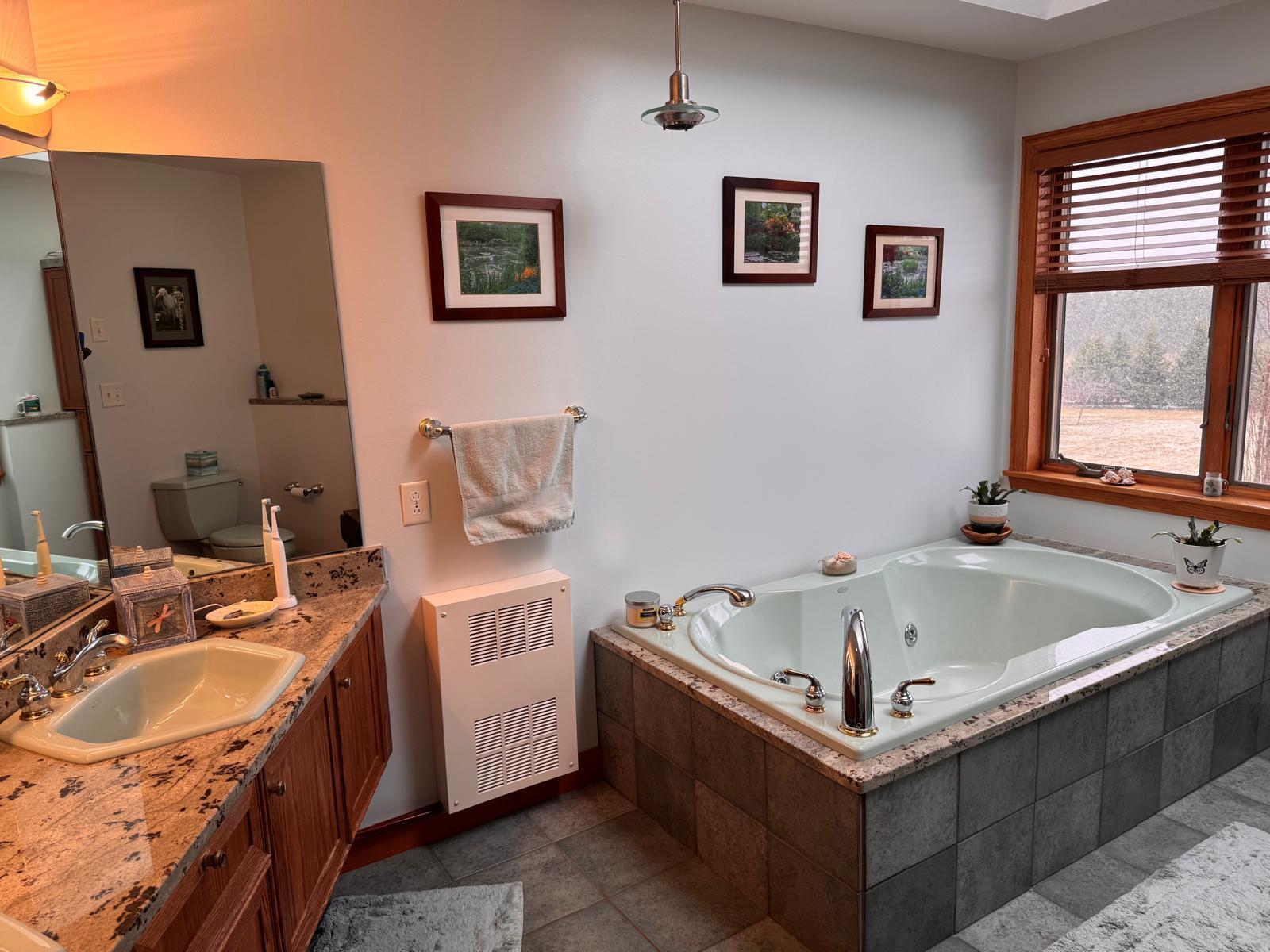 55 Niles Road Presque Isle, ME 04769 - Photo 25 of 71 Primary Bath